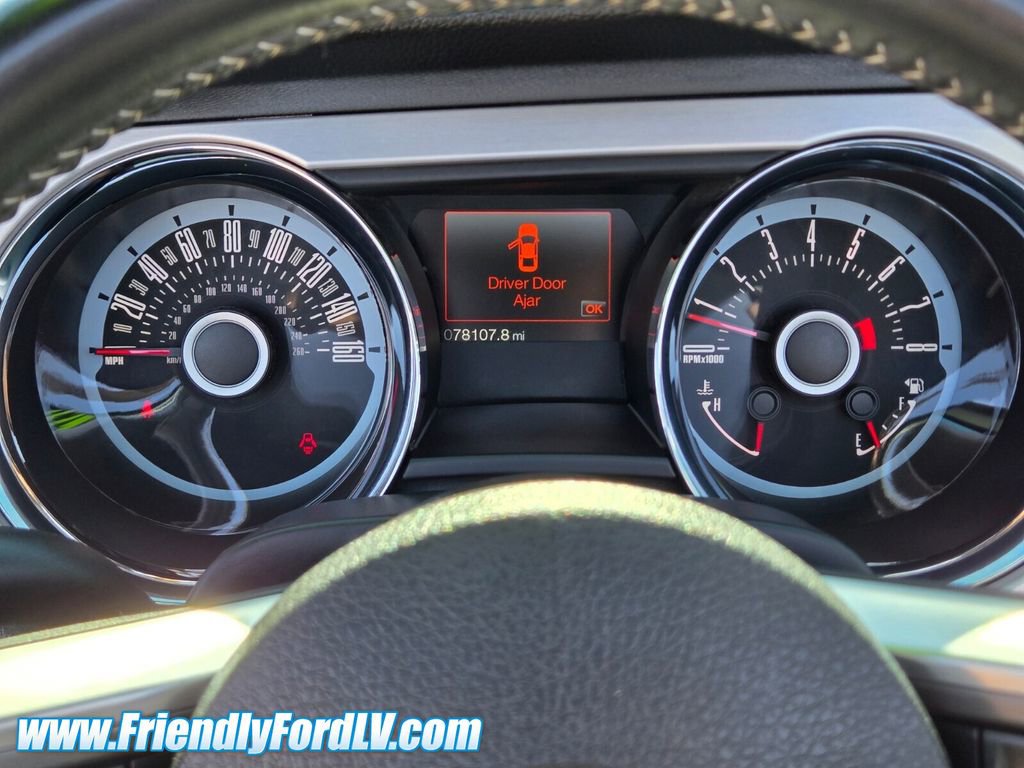 Used 2013 Ford Mustang Premium RWD image 19