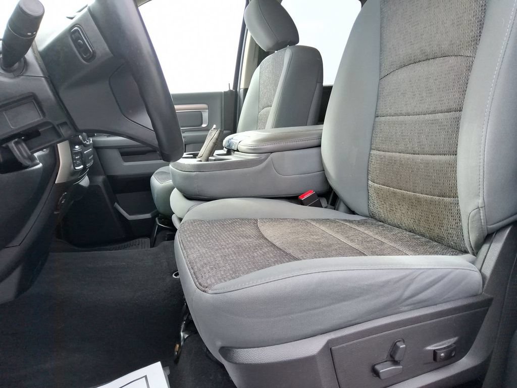 Used 2017 RAM 1500 Big Horn AWD/4WD image 12