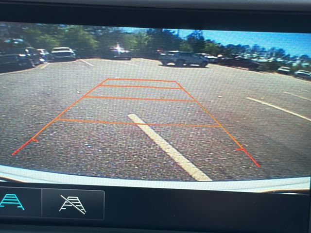 Used 2018 GMC Acadia SLE image 29