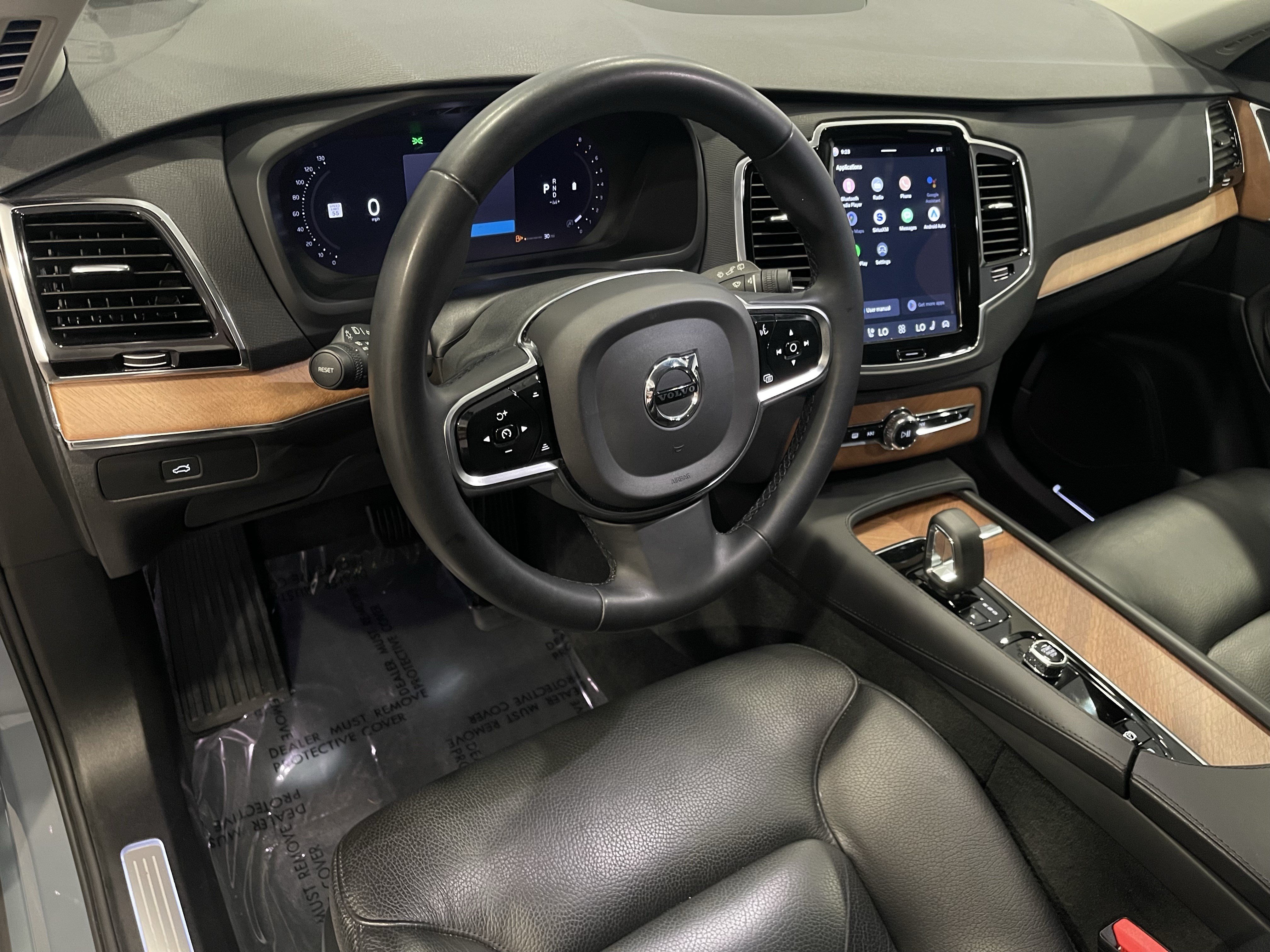 Used 2023 Volvo XC90 B6 Plus w/ Protection Package Premier AWD/4WD image 13