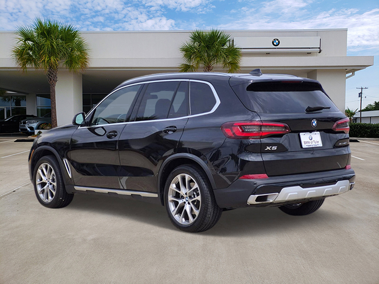 Certified 2023 BMW X5 xDrive40i AWD/4WD image 6