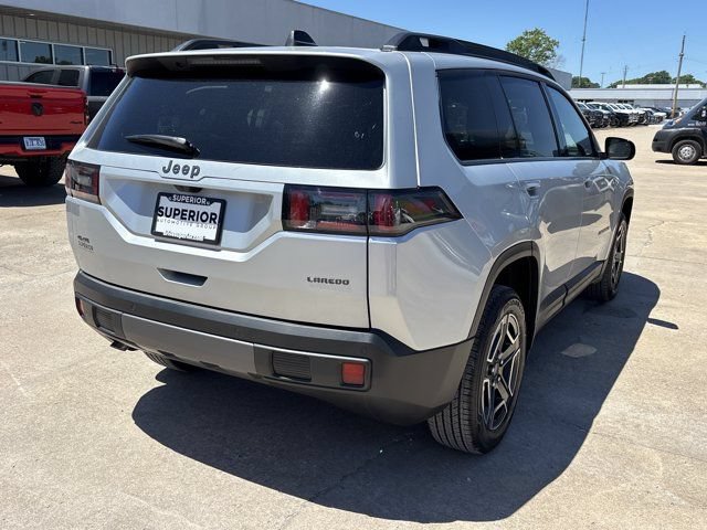 New 2026 Jeep Cherokee Laredo AWD/4WD image 3