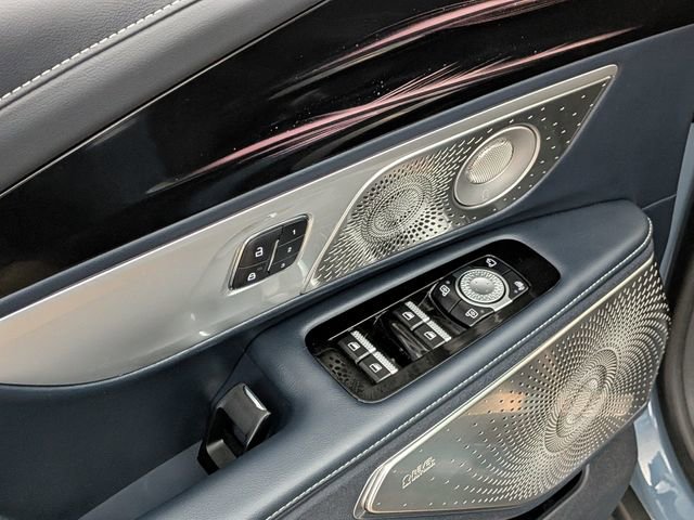 Used 2025 Lincoln Nautilus Reserve image 19