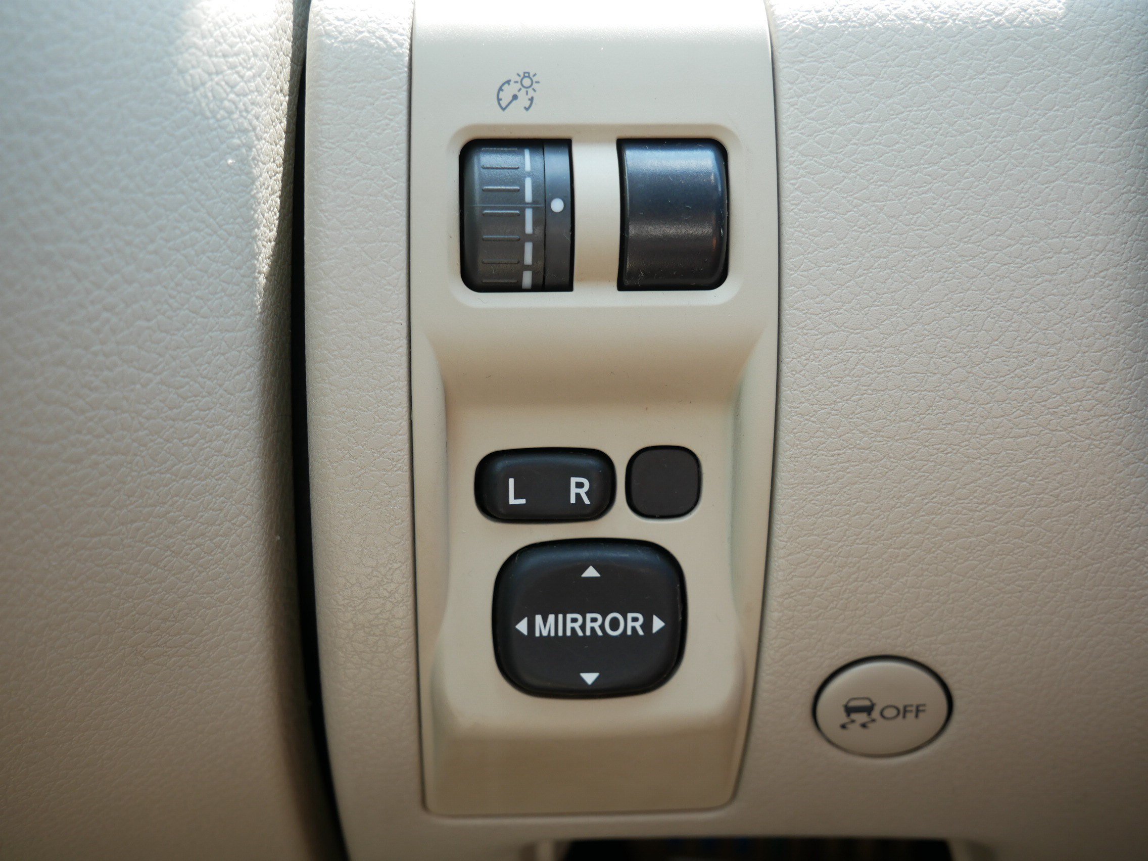 Used 2009 Subaru Impreza 2.5i AWD/4WD image 26