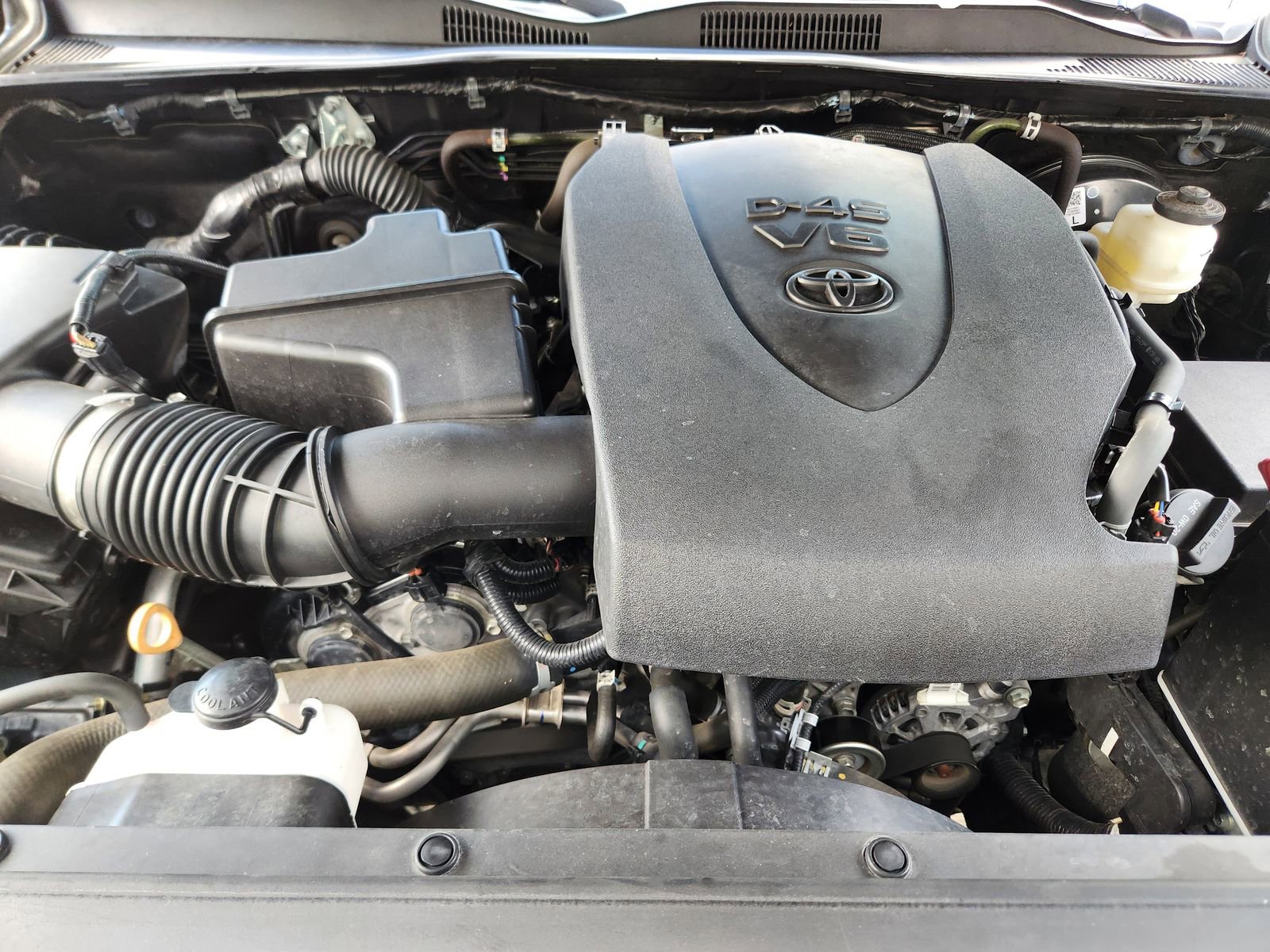 Used 2023 Toyota Tacoma SR image 35