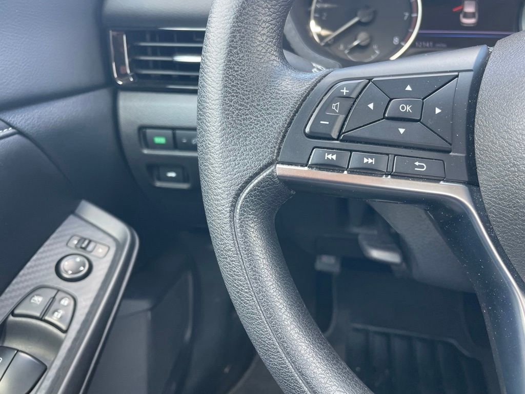 Certified 2024 Nissan Sentra SV FWD image 12