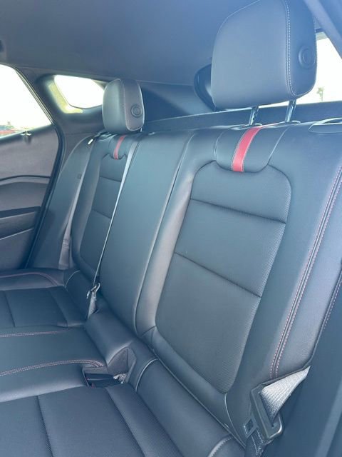 Used 2024 Chevrolet Trax RS w/ Driver Confidence Package FWD image 14