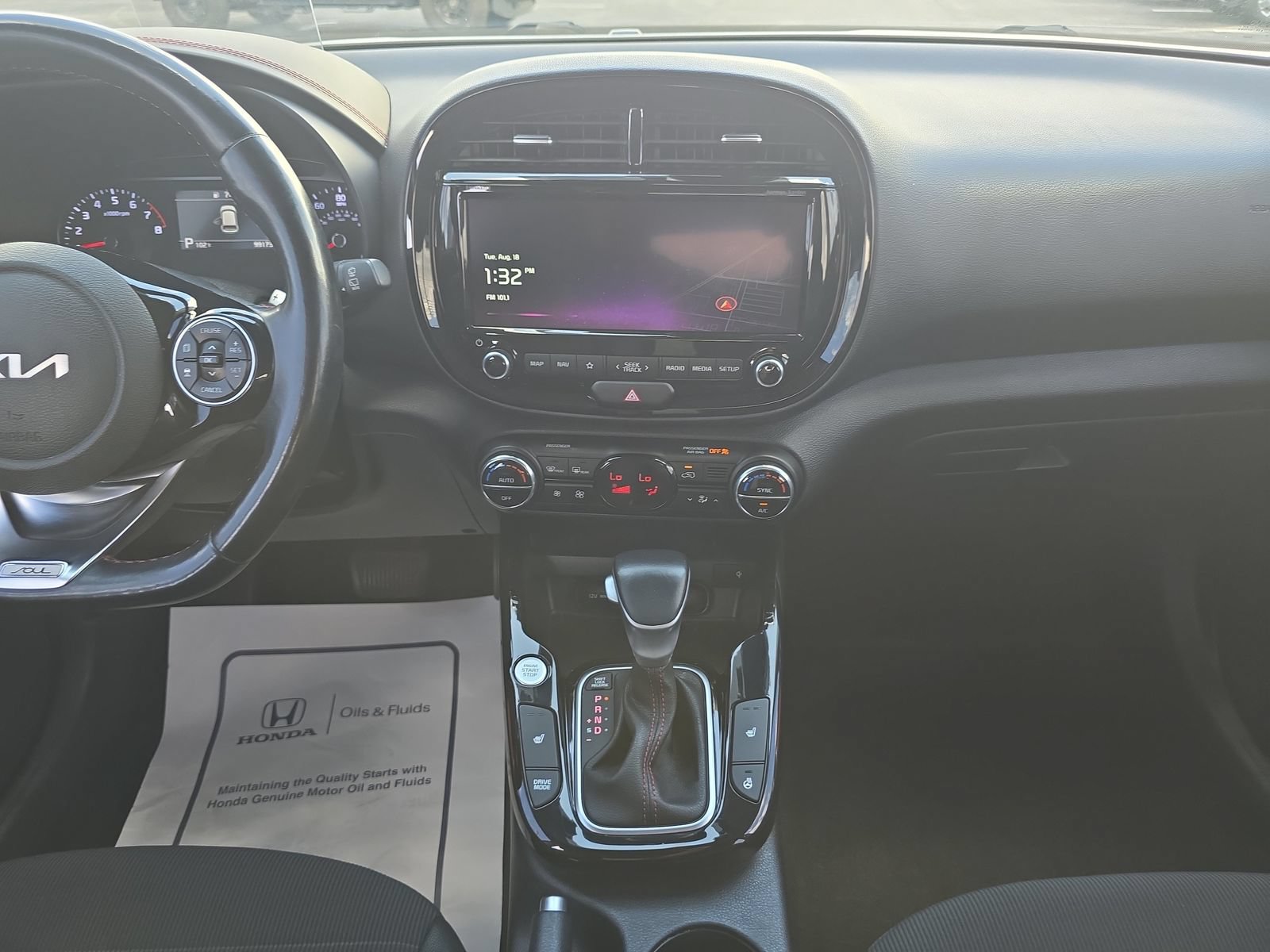Used 2022 Kia Soul Turbo FWD image 11