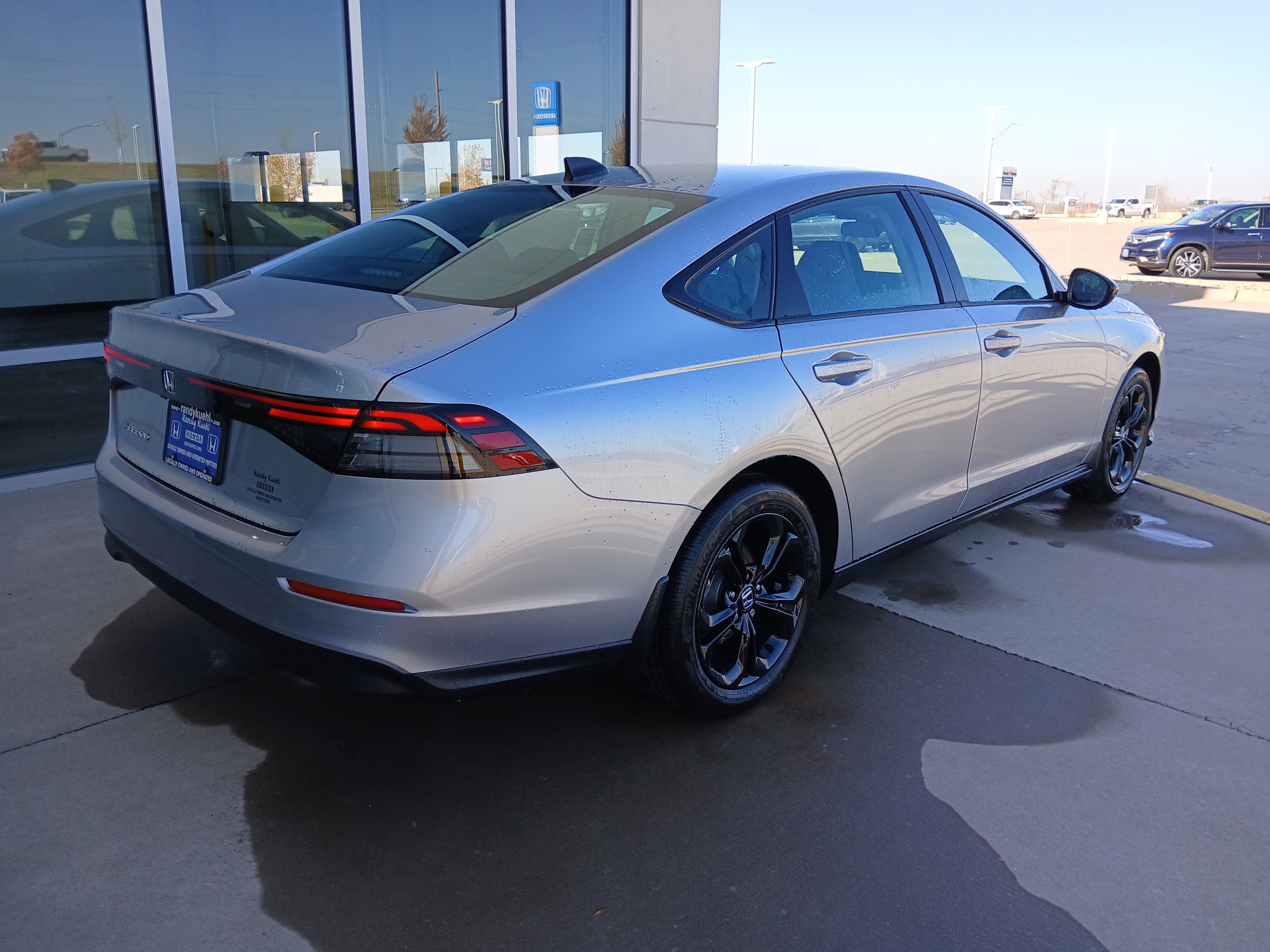 New 2025 Honda Accord SE image 6