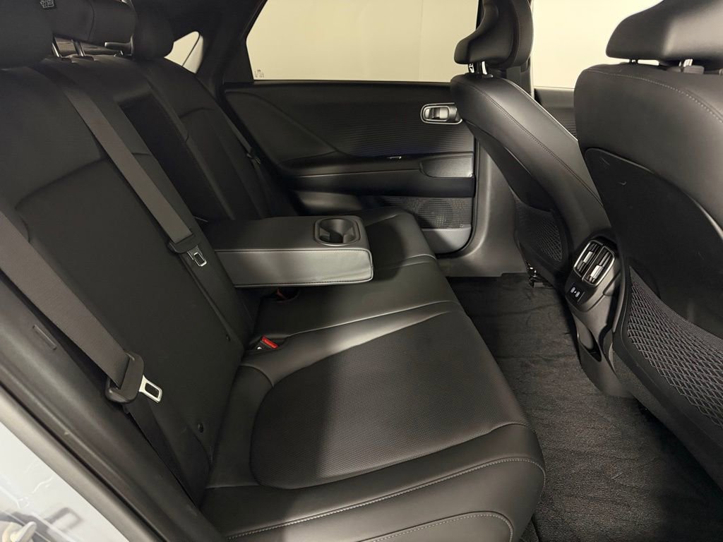 Used 2025 Hyundai Ioniq 6 SEL image 29