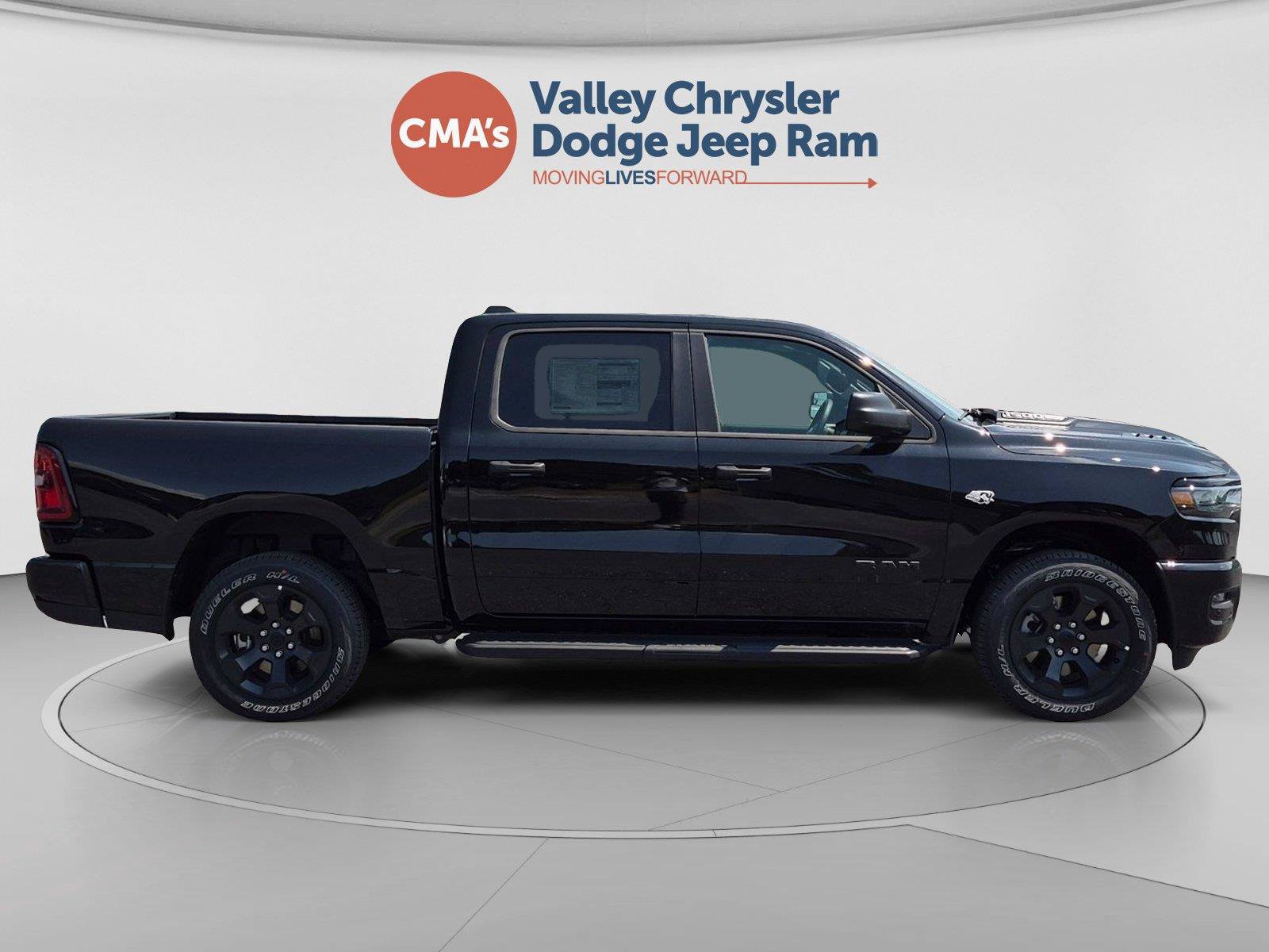 New 2026 RAM 1500 Express AWD/4WD image 6