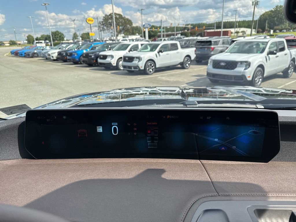New 2025 Ford Expedition King Ranch image 28