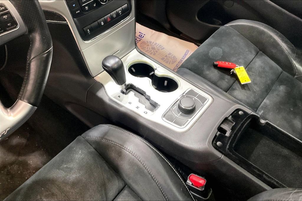 Used 2012 Jeep Grand Cherokee SRT8 w/ Luxury Group II image 15