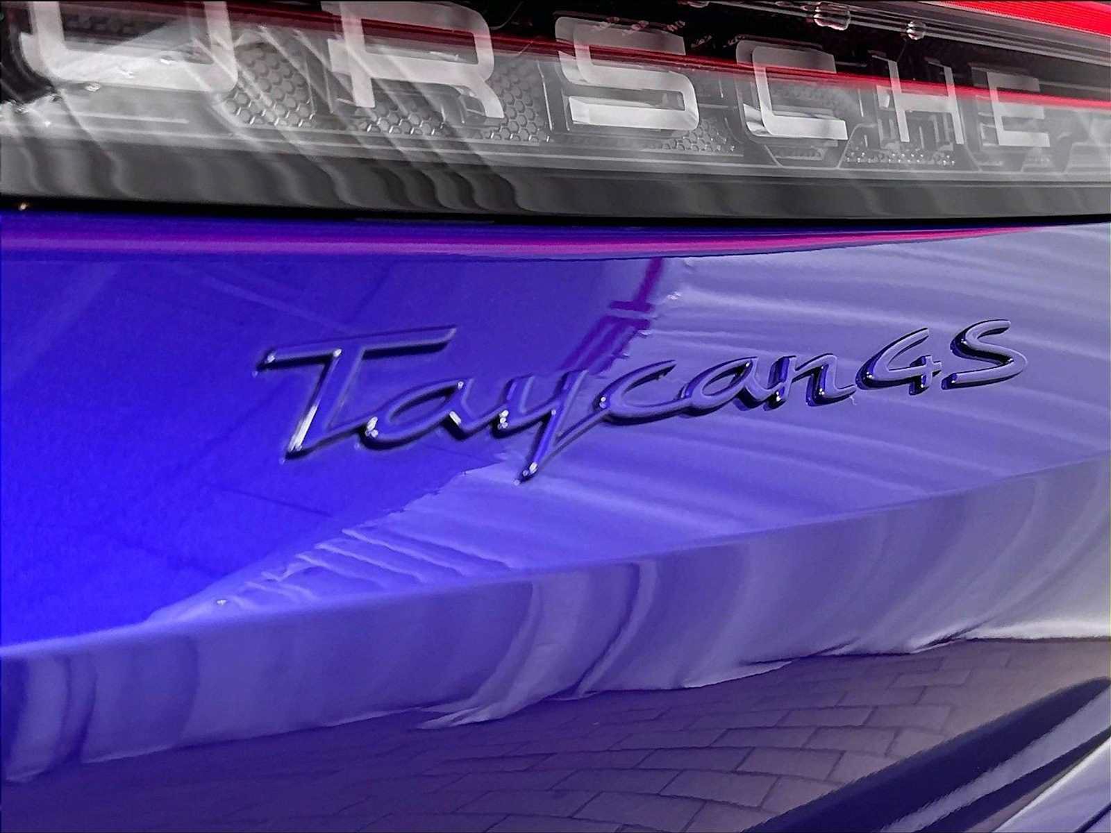 Used 2026 Porsche Taycan 4S AWD/4WD image 33
