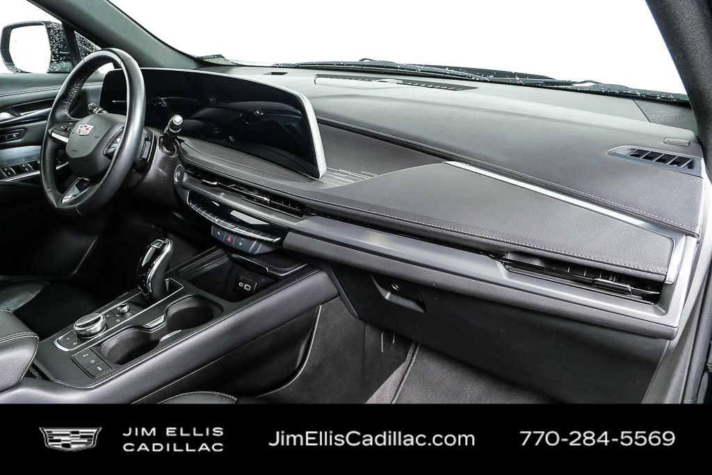 Used 2024 Cadillac XT4 Premium Luxury AWD/4WD image 22