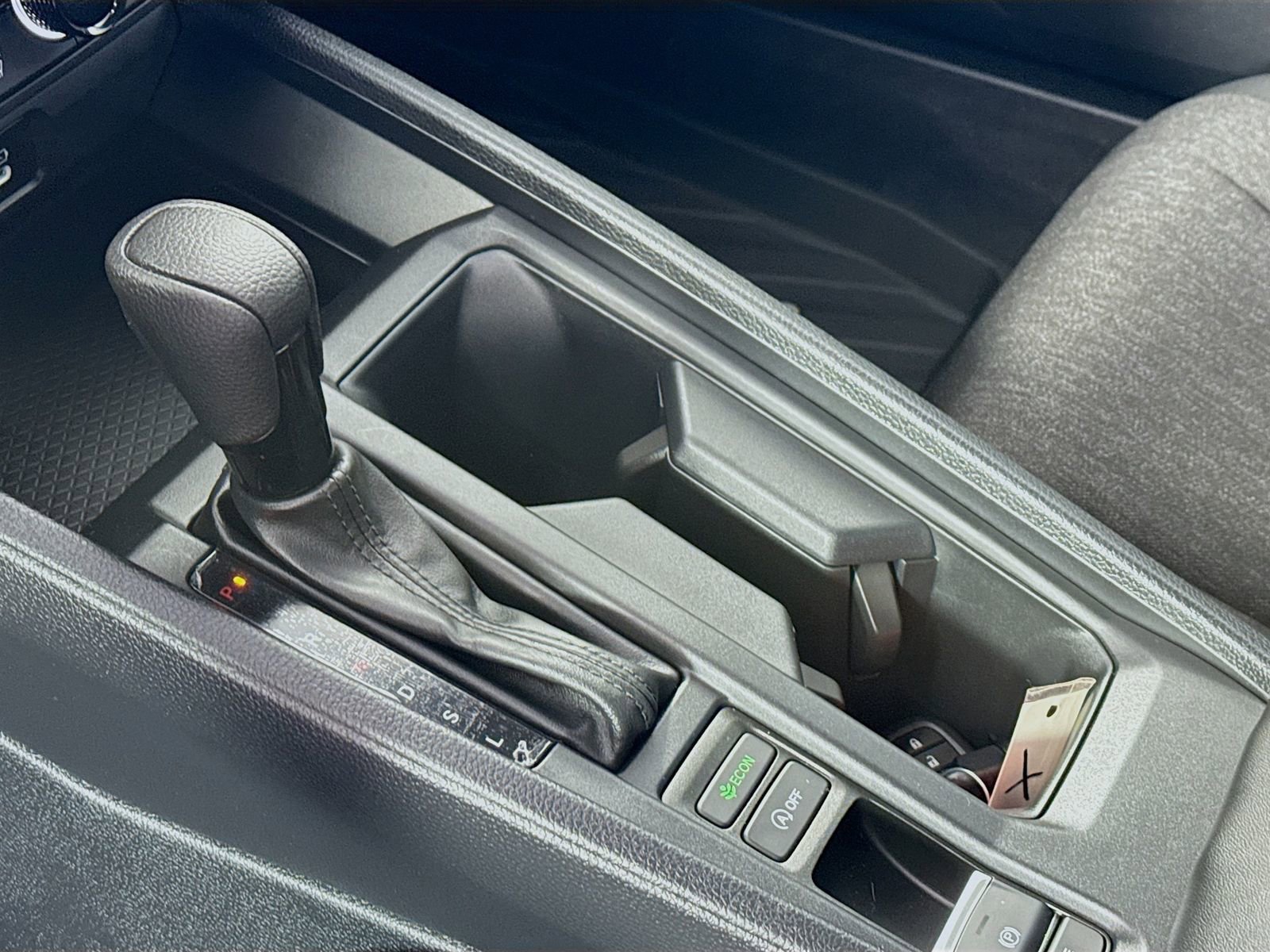 Used 2025 Honda Accord SE image 9