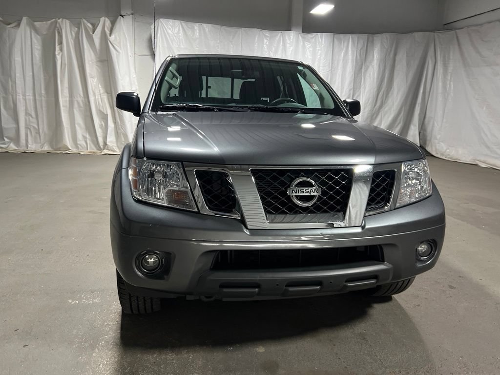 Used 2021 Nissan Frontier SV AWD/4WD image 2