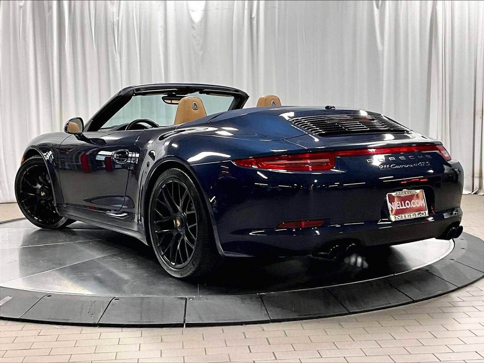 Used 2015 Porsche 911 Carrera 4 GTS AWD/4WD image 3