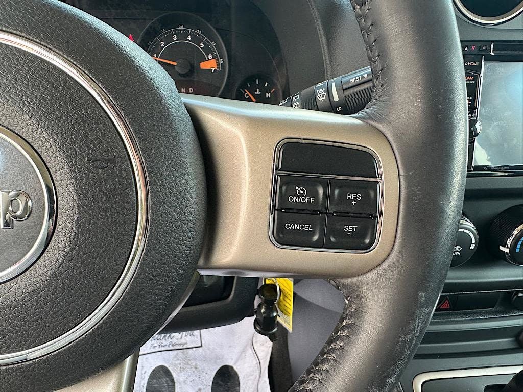 Used 2017 Jeep Patriot 75th Anniversary w/ Power Value Group FWD image 22