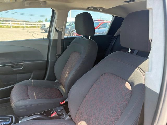 Used 2019 Chevrolet Sonic LT FWD image 13