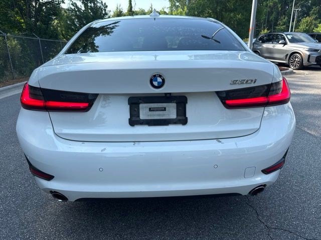 Used 2020 BMW 330i Sedan w/ Premium Package RWD image 14