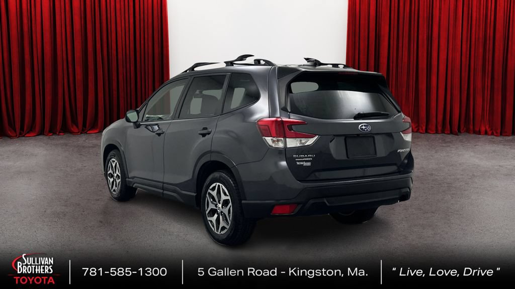 Used 2024 Subaru Forester Premium AWD/4WD image 7
