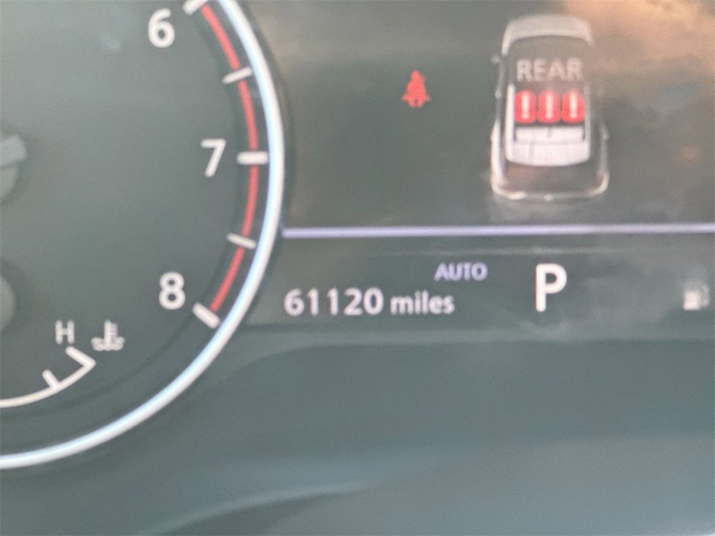 Used 2023 Nissan Rogue SV w/ SV Premium Package image 12