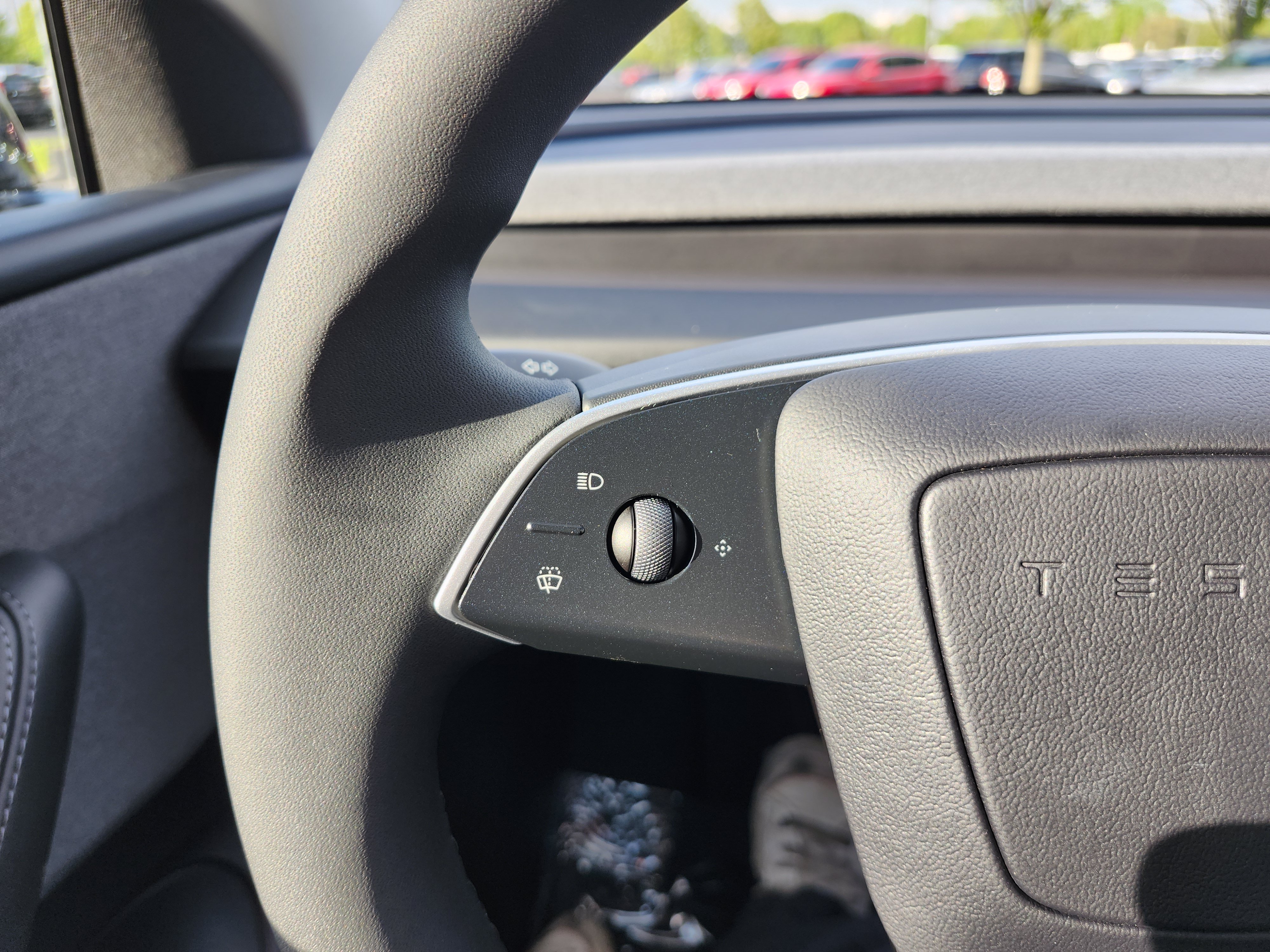 Used 2026 Tesla Model Y AWD image 32