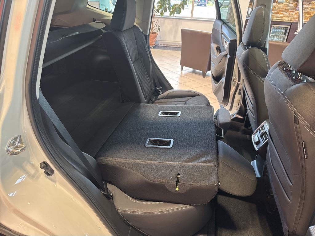 Used 2023 Subaru Forester Premium AWD/4WD image 38
