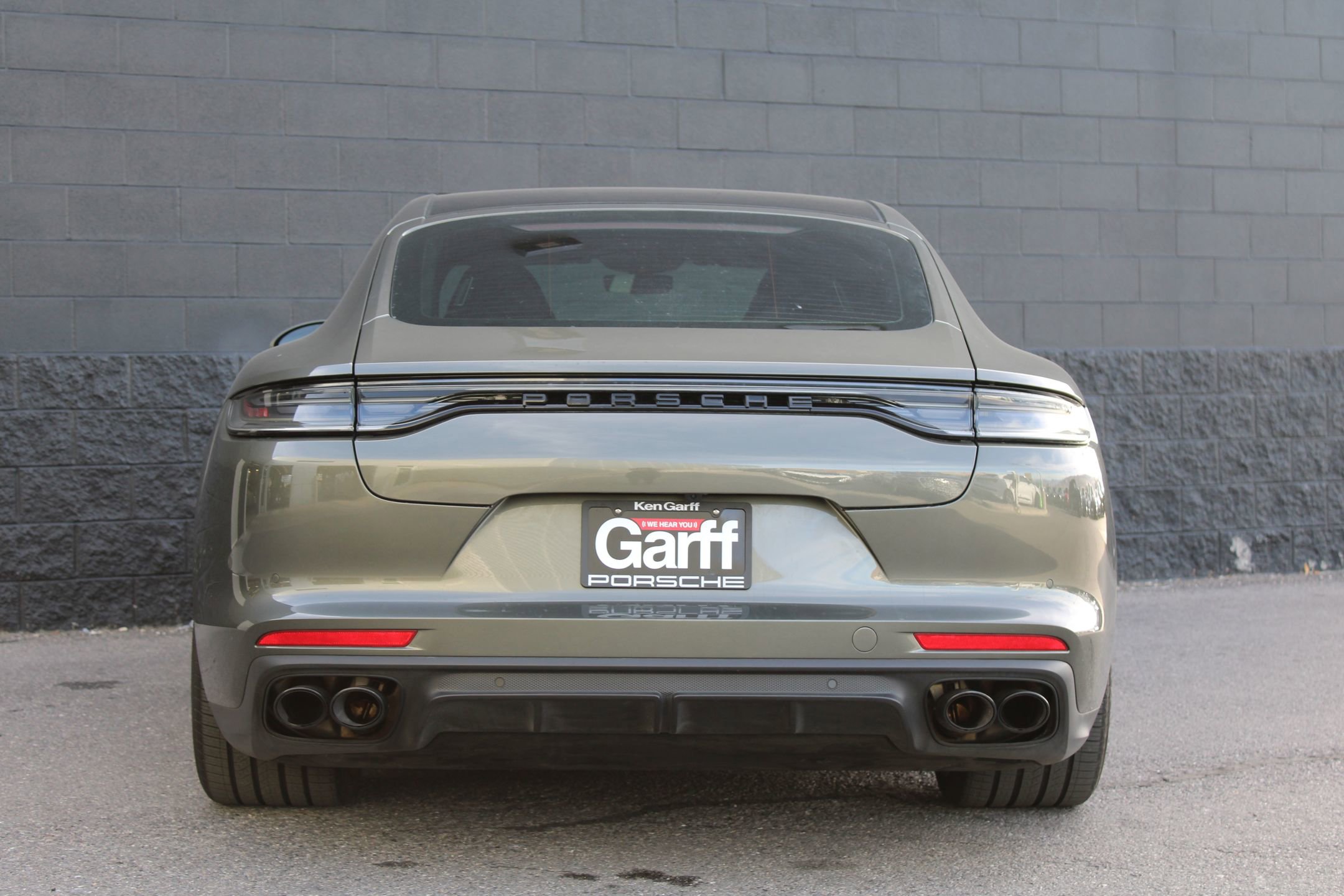 Certified 2023 Porsche Panamera Platinum Edition image 10