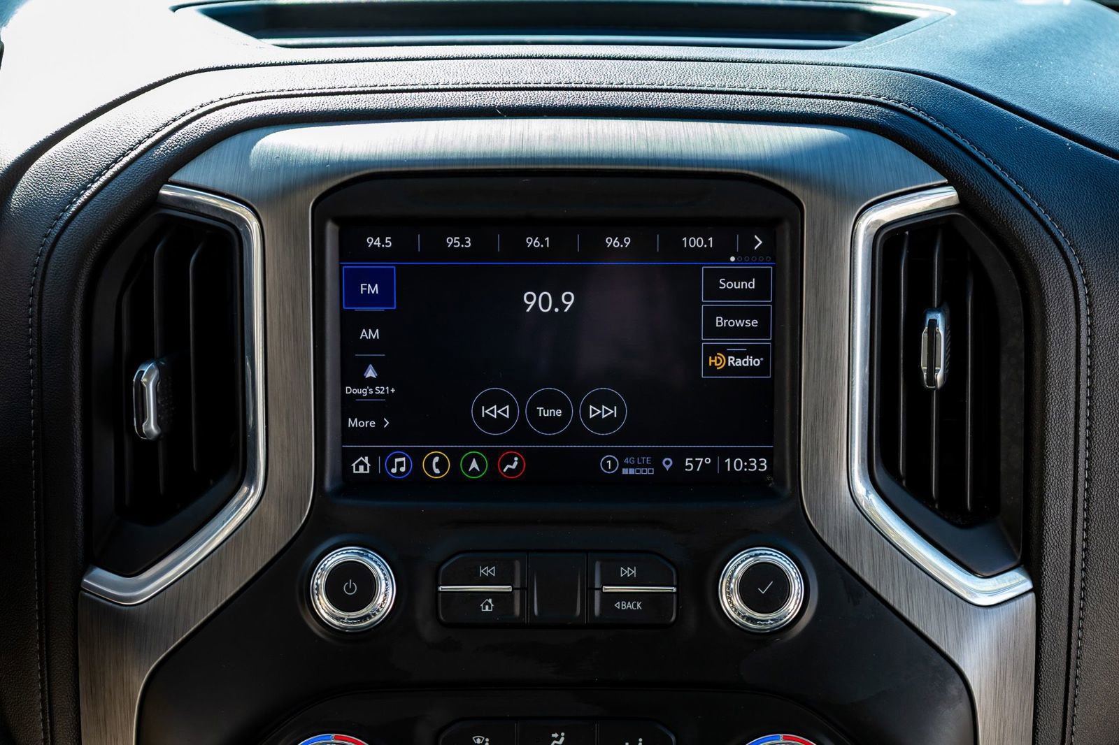 Used 2021 GMC Sierra 2500 Denali w/ Denali Ultimate Package image 25