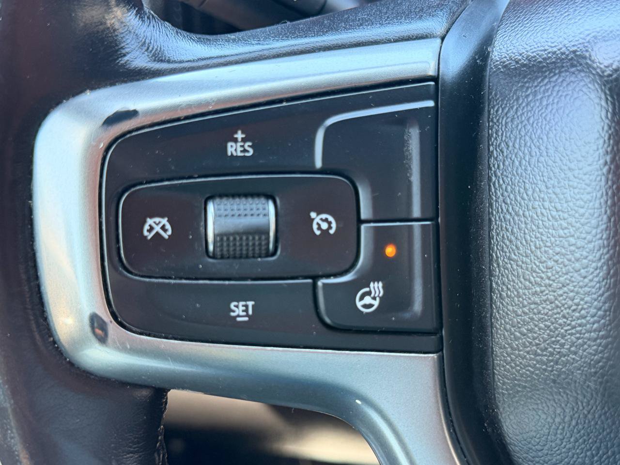 Used 2020 Chevrolet Silverado 1500 RST AWD/4WD image 20