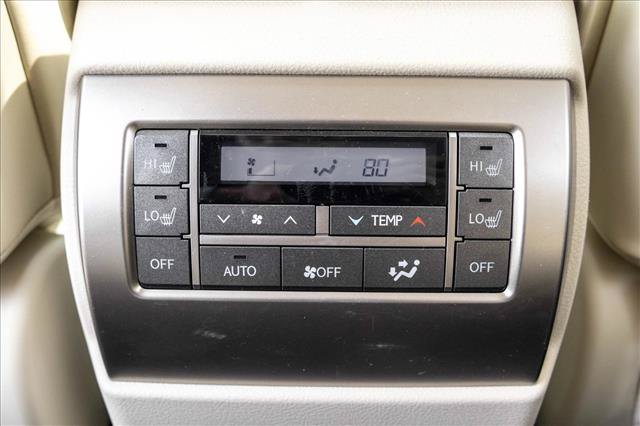 Used 2021 Lexus GX 460 Premium w/ Accessory Package AWD/4WD image 22