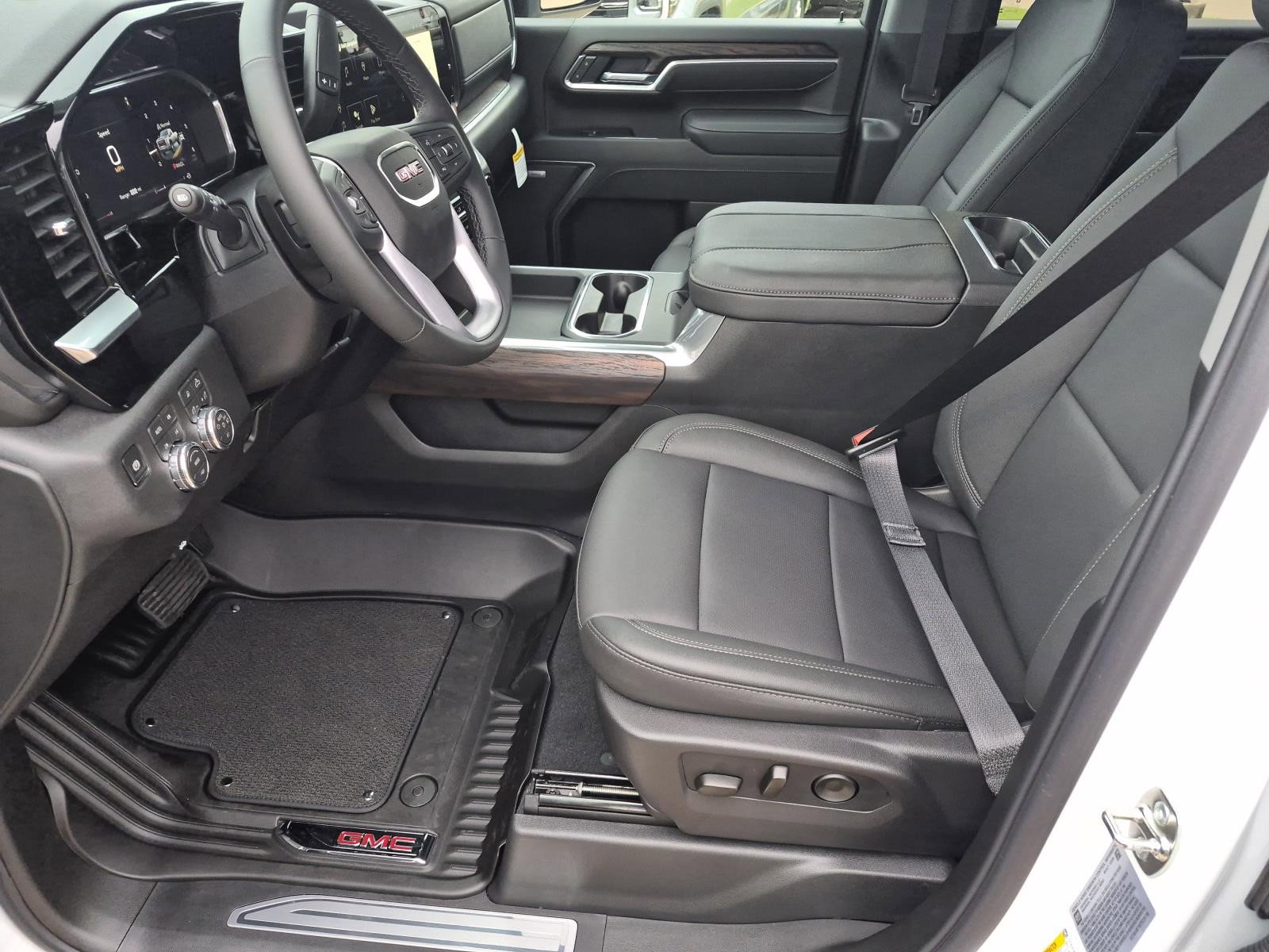 New 2026 GMC Sierra 3500 SLT w/ Texas SLT Premium Package image 8