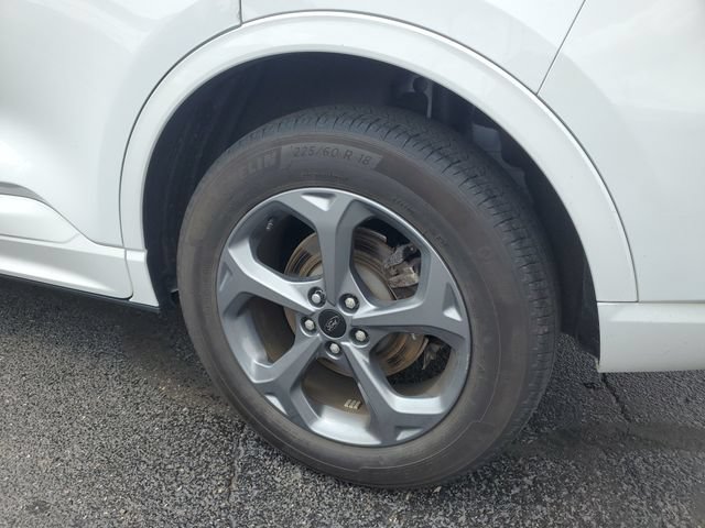 Used 2023 Ford Escape ST-Line Select w/ Tech Pack #2 AWD/4WD image 29