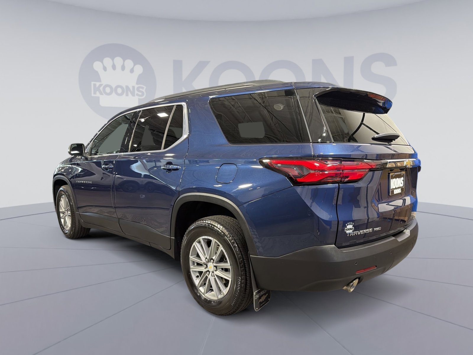 Used 2023 Chevrolet Traverse LT AWD/4WD image 4