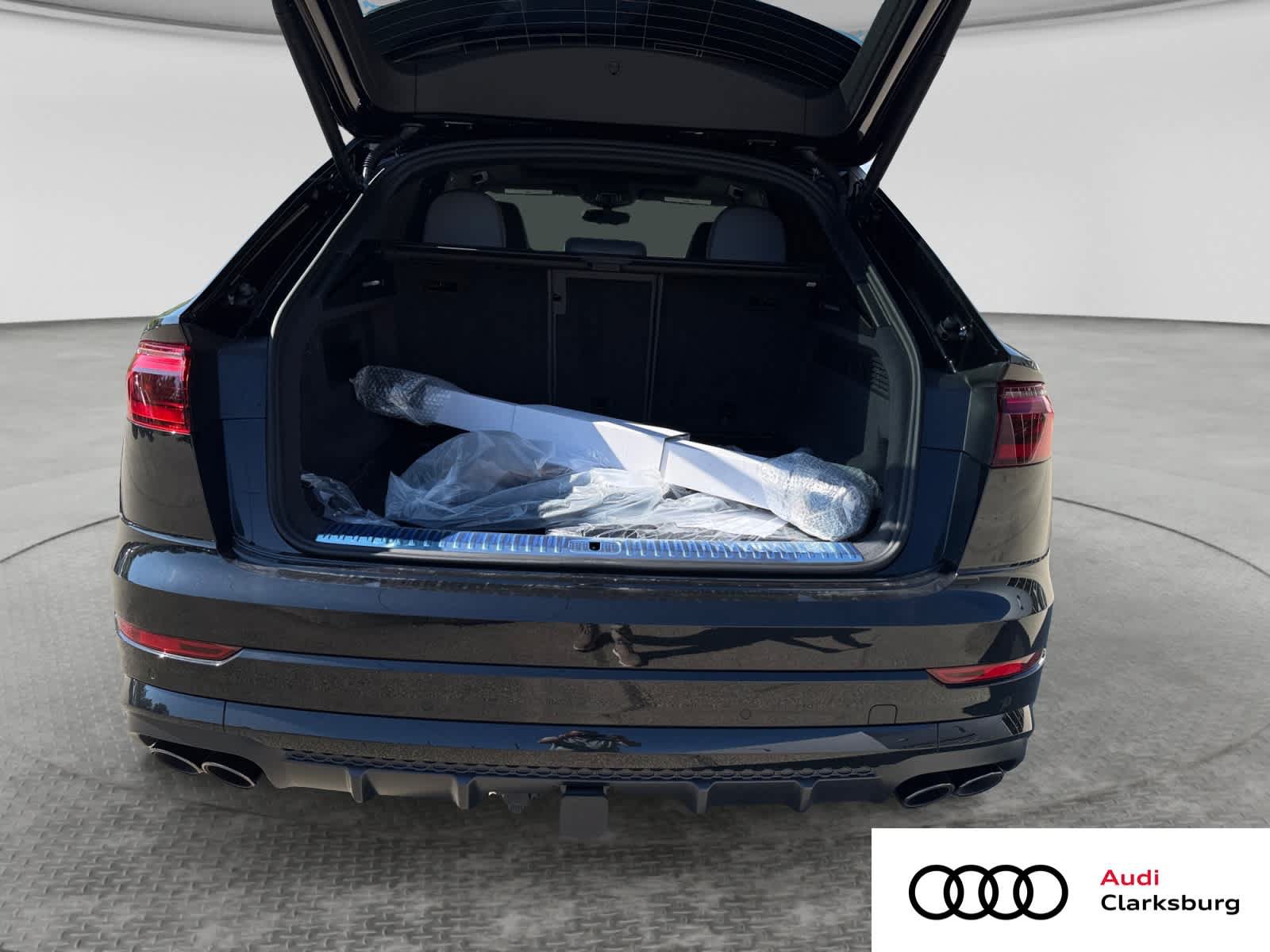 New 2026 Audi SQ8 Premium Plus AWD/4WD image 23