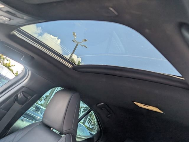 Used 2025 Lexus UX 300h FWD w/ Accessory Package (Z2) image 20