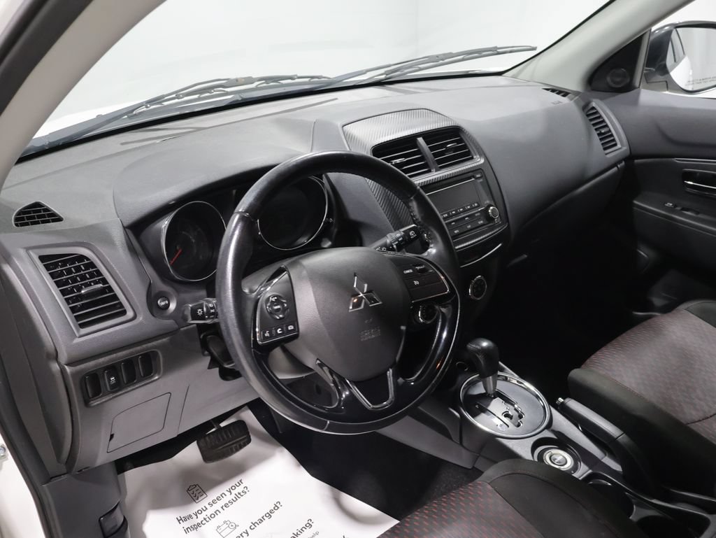 Used 2017 Mitsubishi Outlander Sport ES AWD/4WD image 15