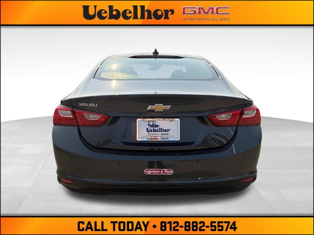 Used 2021 Chevrolet Malibu LS w/ Driver Confidence Package II FWD image 7