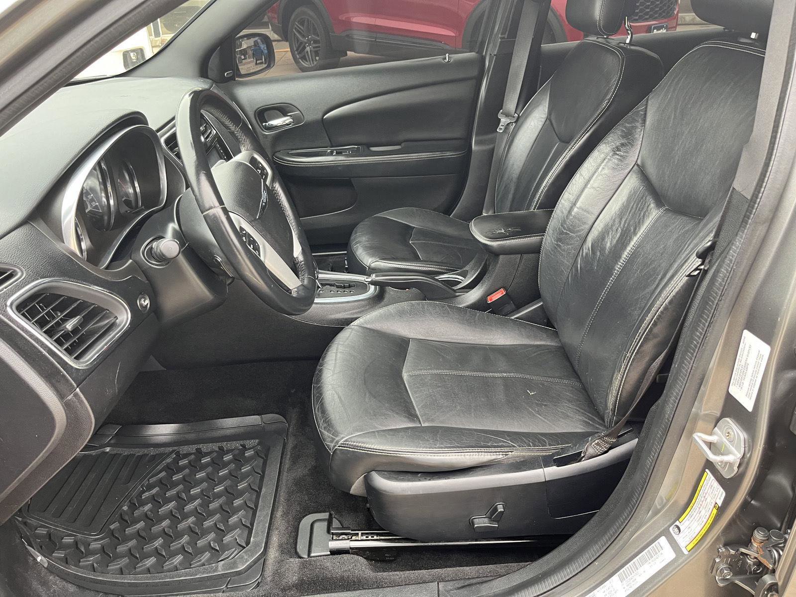 Used 2013 Chrysler 200 Limited w/ Sun/Sound Group image 14