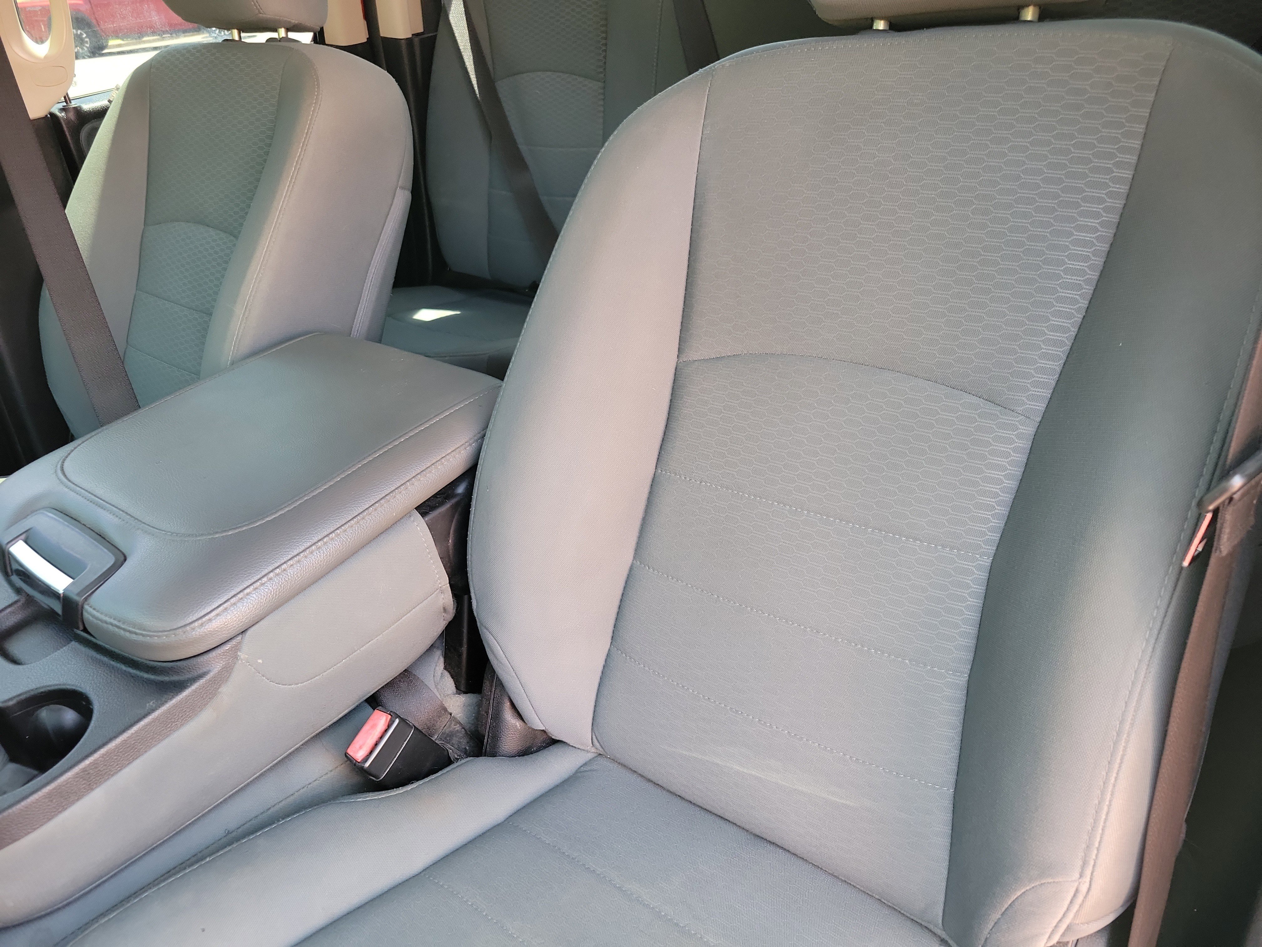 Used 2017 RAM 1500 Classic SLT image 5