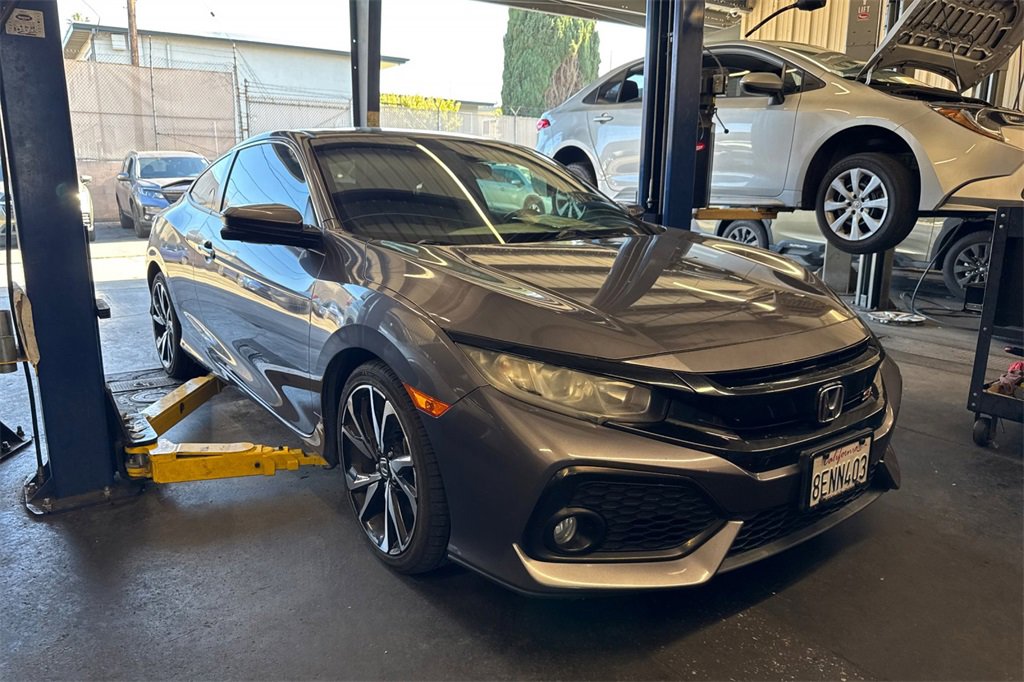 Used 2018 Honda Civic Si image 2