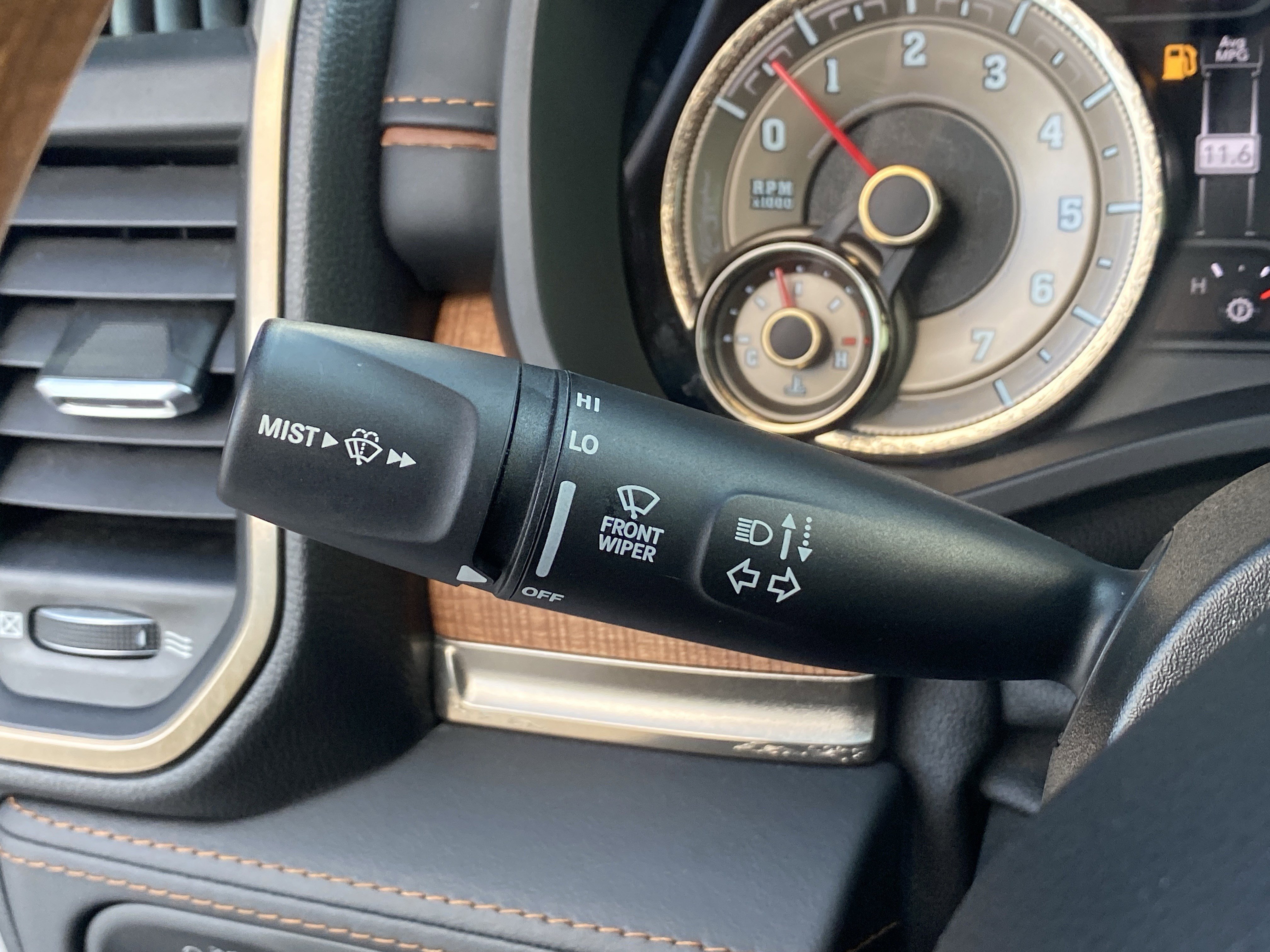 Used 2021 RAM 1500 Limited image 28