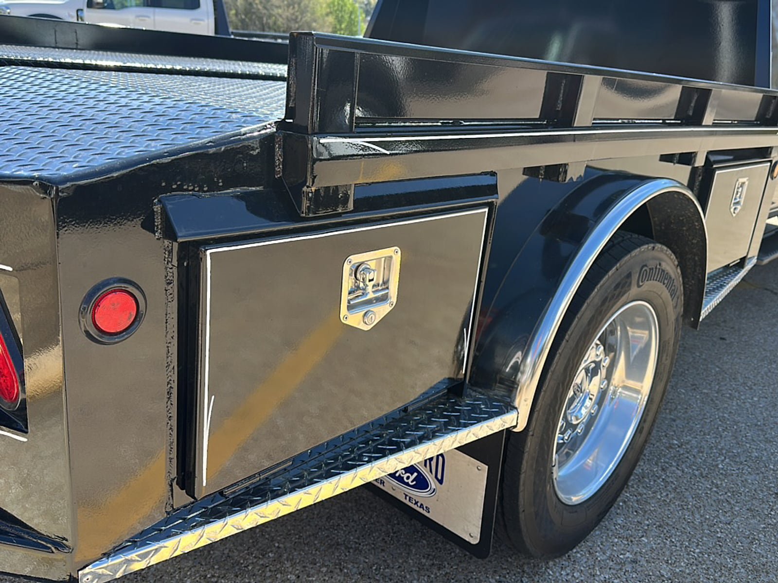 New 2026 Ford F550 4x4 Crew Cab Super Duty image 12
