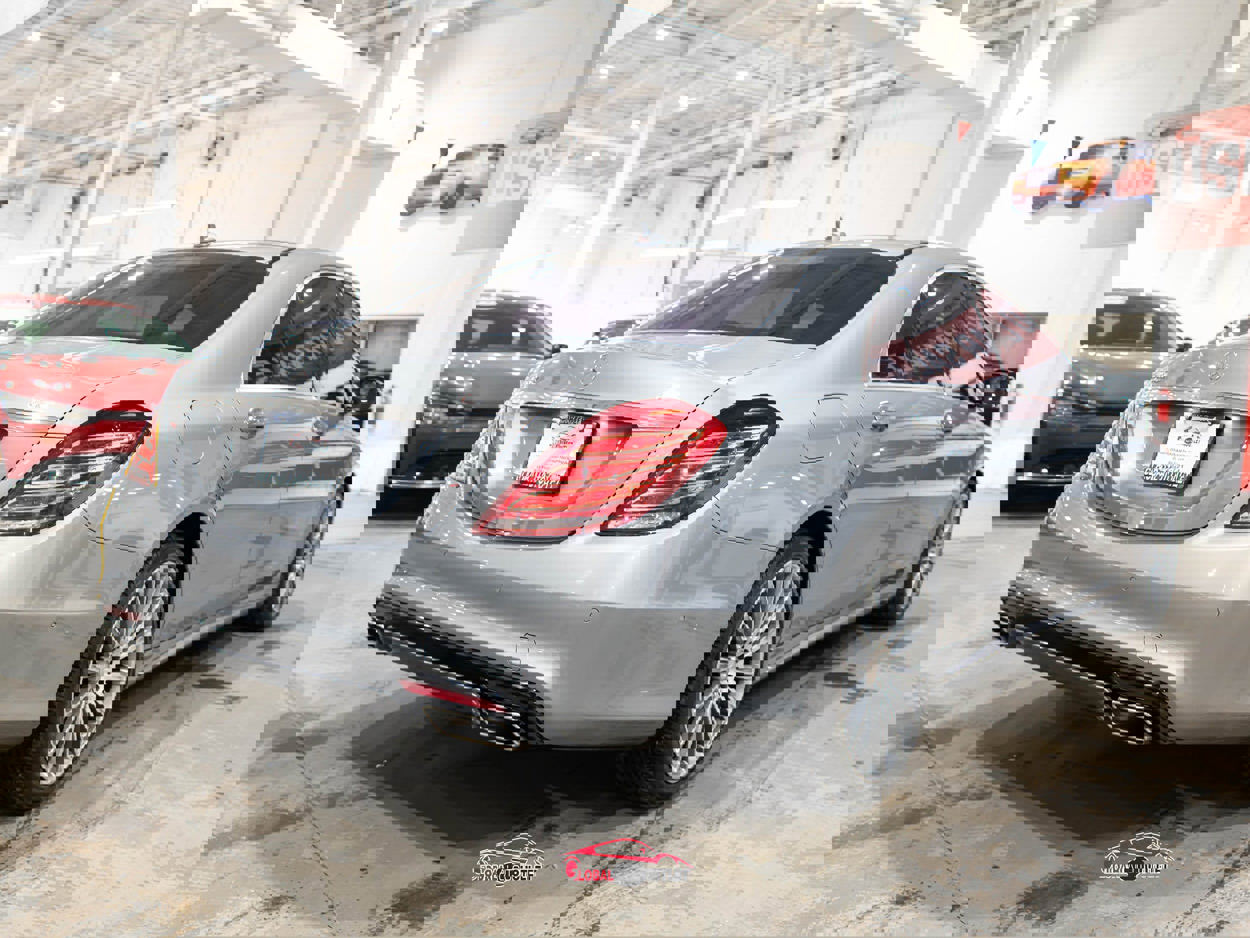 Used 2015 Mercedes-Benz S 550 Sedan image 7