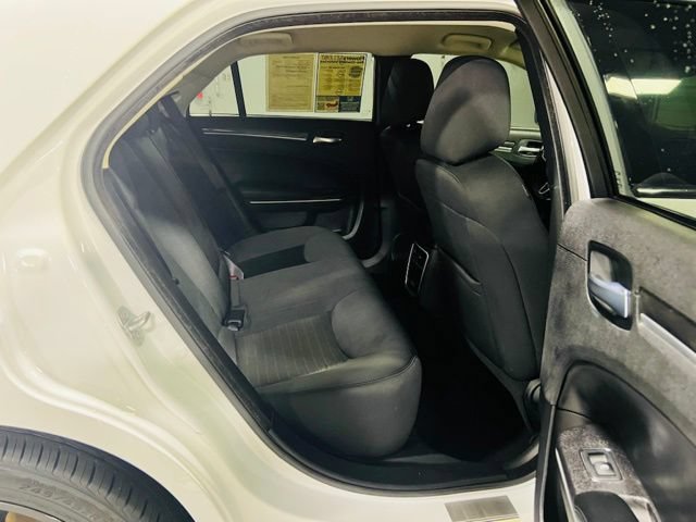 Used 2021 Chrysler 300 Touring w/ Sport Appearance Package RWD image 25