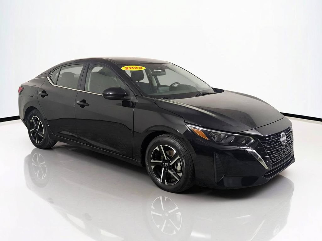 Used 2025 Nissan Sentra SV FWD image 2
