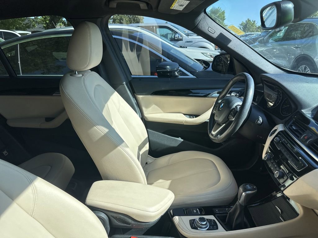 Used 2016 BMW X1 xDrive28i image 3