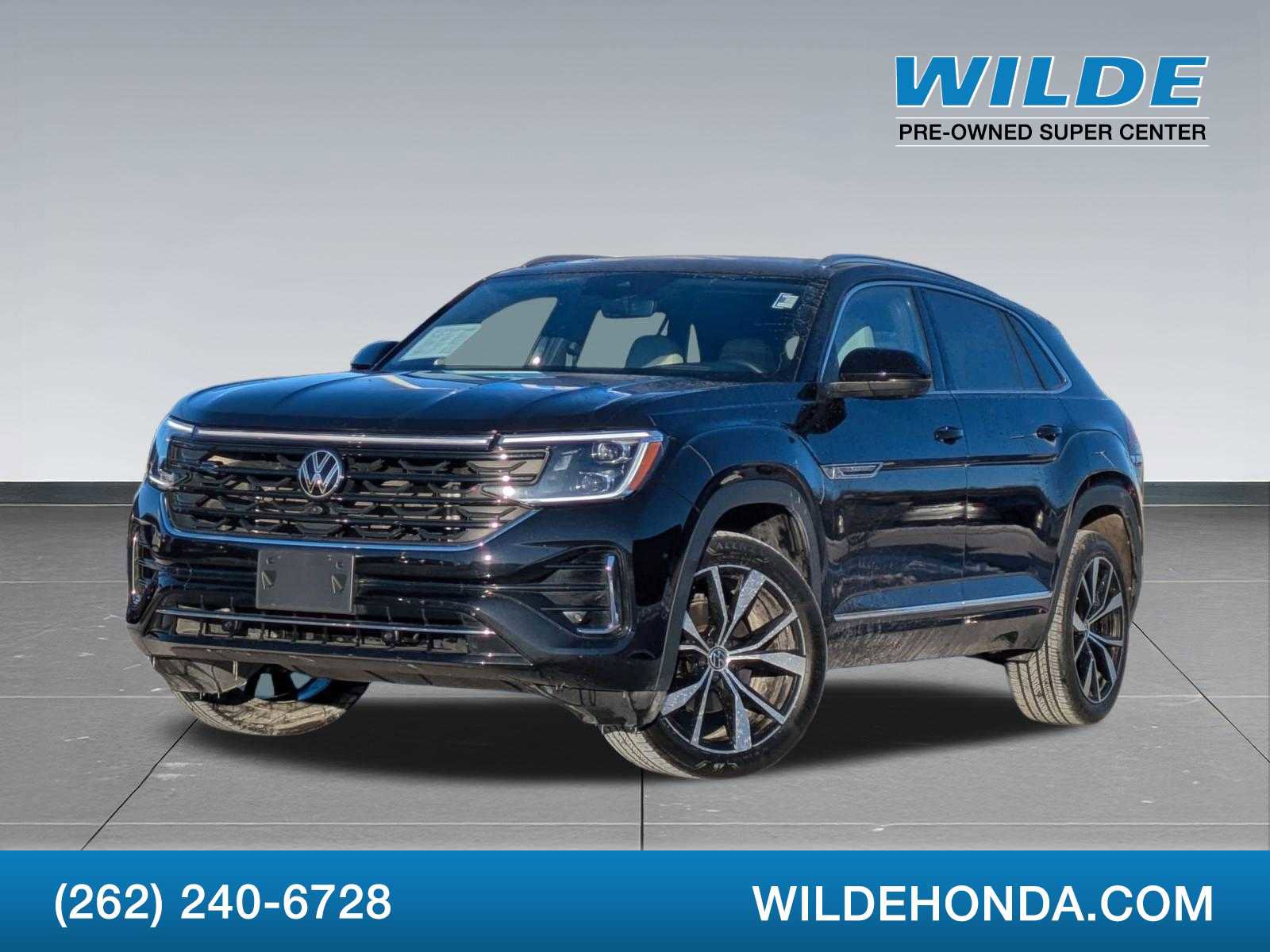 Used 2024 Volkswagen Atlas Cross Sport SEL Premium R-Line AWD/4WD image 1